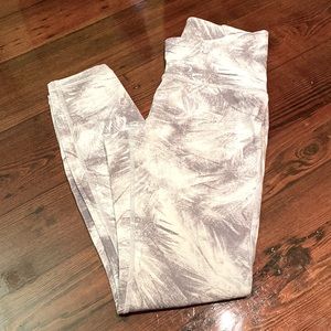 Lululemon leggings, sz 6